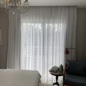 Cortina de Trilho Suíço Duplo – Linho e Blackout